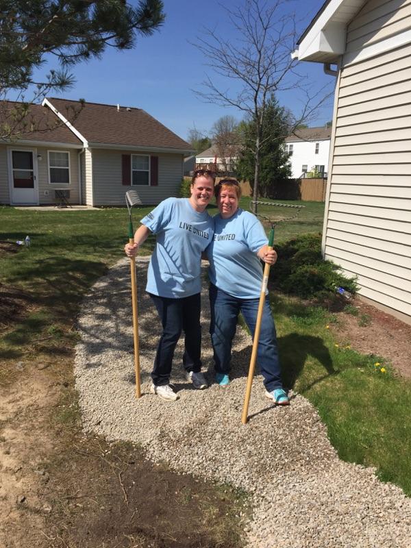 Day of Caring Union Meadows CNB 953858